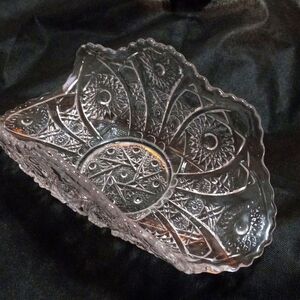 Beautiful Cut Glass Bent Bundle